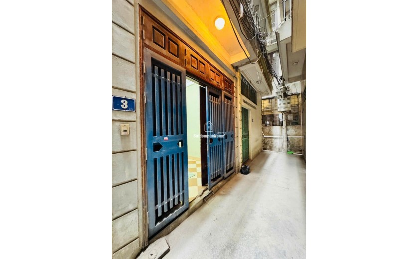 HƠN 5 TỶ-NHÀ 204 KIM GIANG-36M X 4 TẦNG; MT=10M; 2 THOÁNG-4 NGỦ Ở NGAY
