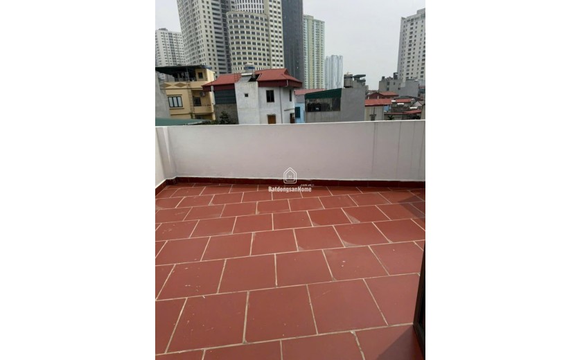 NHÀ ĐẸP-ĐỊNH CÔNG-GẦN HỒ-THIẾT KẾ ĐẸP-NGÕ THÔNG 32M-5T-4PN GIÁ 5,33 TỶ