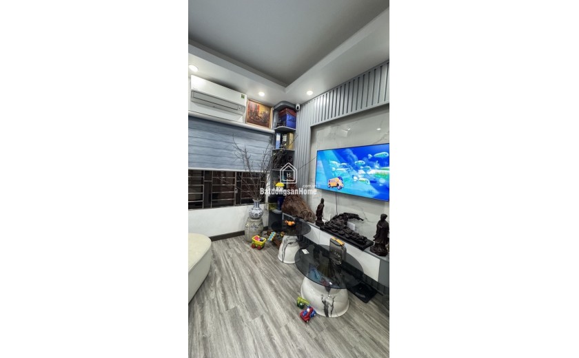 BÁN NHÀ PHỐ MINH KHAI, HAI BÀ TRƯNG 35 M2 5 TẦNG GIÁ 6.8 TỶ