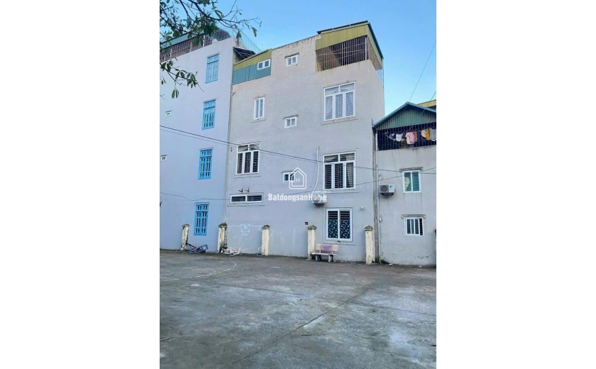 HƠN 5 TỶ-NHÀ 204 KIM GIANG-36M X 4 TẦNG; MT=10M; 2 THOÁNG-4 NGỦ Ở NGAY