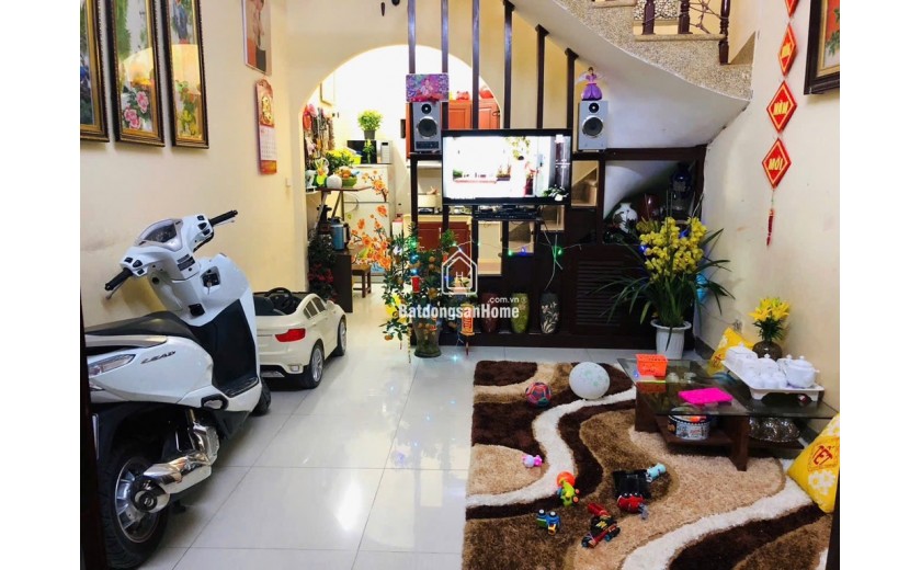 BÁN NHÀ PHỐ MINH KHAI 3 TẦNG 35M2 GIÁ 6.5 TỶ