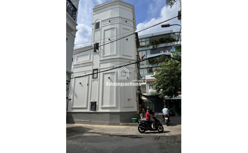 Bán nhà Nguyễn Văn Đậu -3 mặt tiền - HXH - 4,5x10m - 6,2 tỷ