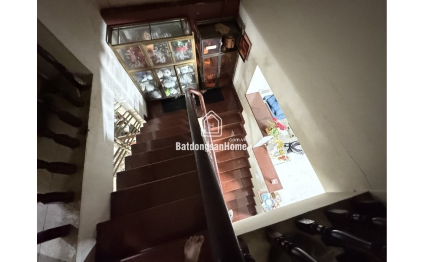 Bán nhà 2 tầng, 137m², 5PN, 5WC, Q.9, 7.95 tỷ, sổ hồng