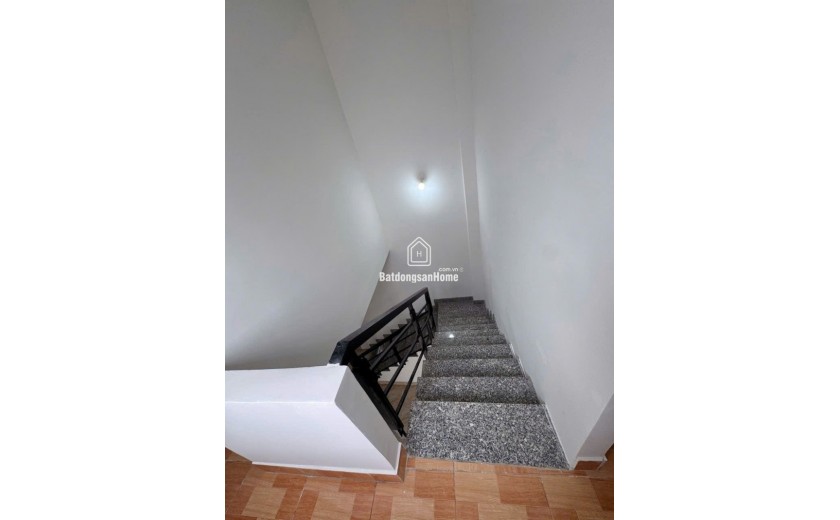 Bán nhà mặt phố Linh Trung, Thủ Đức, 52m², 3.95  tỷ, sổ hồng