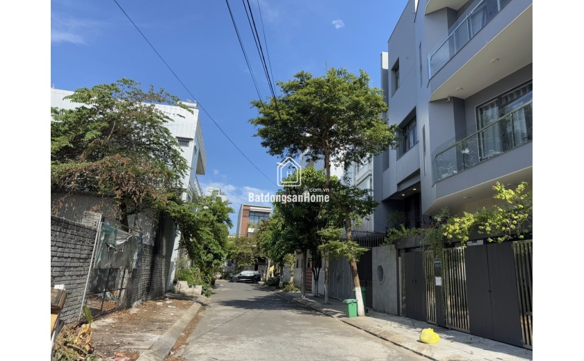 Bán nhà 3 tầng kiên cố đường Nguyễn Đình – gần biển Phạm Văn Đồng – đầu tư chỉ 6.1 tỷ