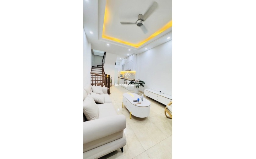 NHÀ ĐẸP GẦN NGÃ TƯ HÀNG XANH-55m2 – 3PN- 1 CĂN RA HXH-CHỈ 4.9 TỶ