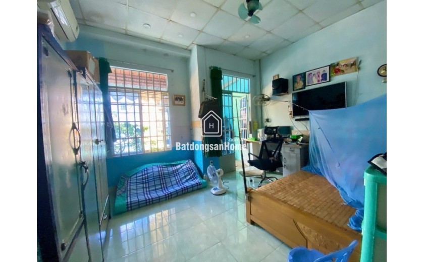Bán Nhà 70m² Mặt tiền Lê Lư Đường 13m, 3PN, Tân Phú, 7.7 tỷ