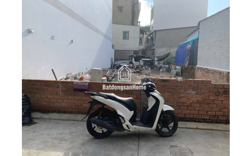 Bán Nhà 150m² Hẻm xe hơi 5m Nguyễn Sơn, Quận Tân Phú