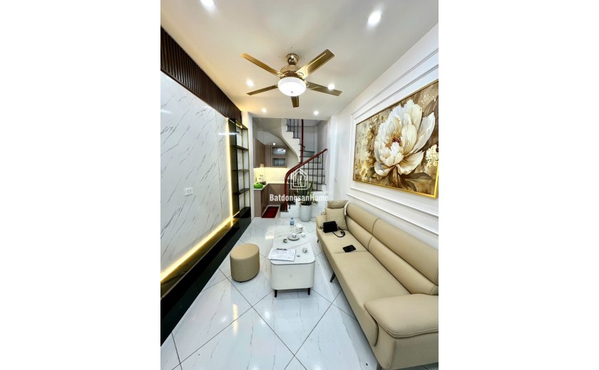 NHÀ MỚI - MINH KHAI 5 TẦNG 22M2 – 5.4 TỶ