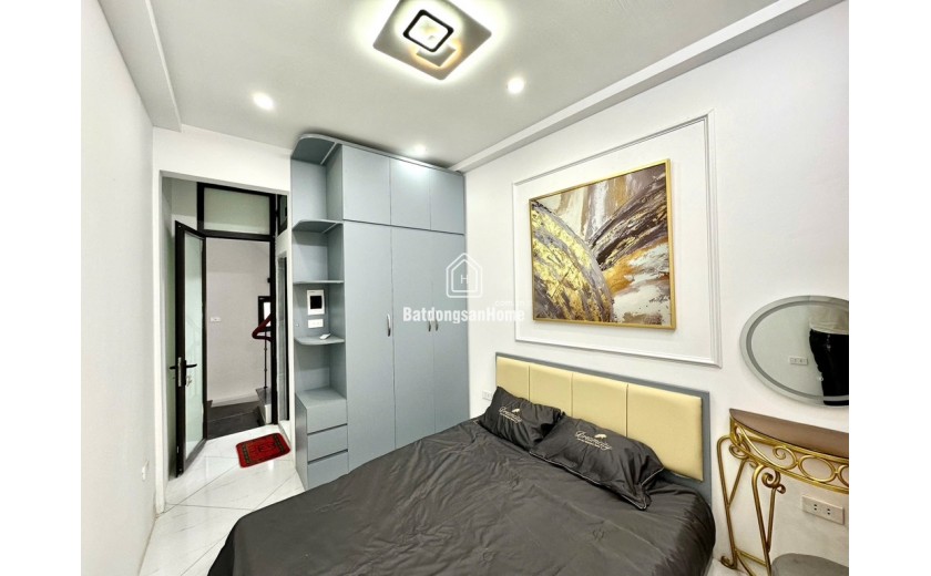 NHÀ MỚI - MINH KHAI 5 TẦNG 22M2 – 5.4 TỶ
