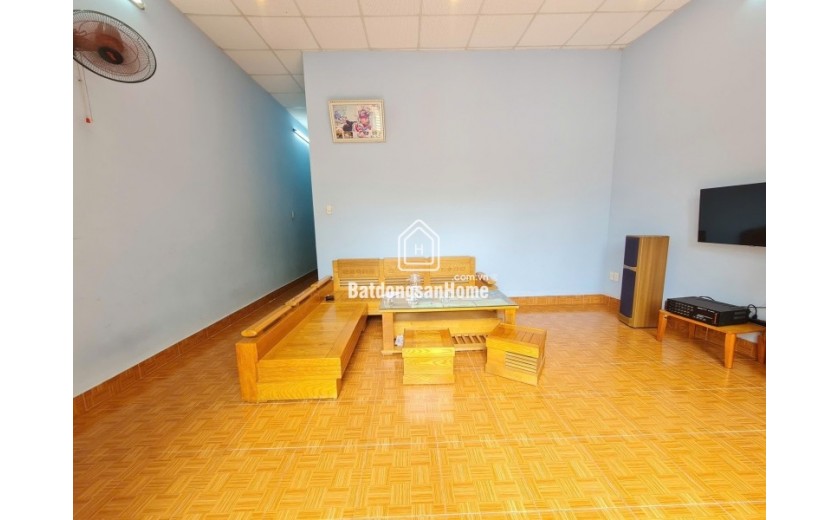 Mặt tiền Đinh Thị Hòa, gần Phạm Văn Đông, sát biển Mỹ Khê, dt 86mr, ngang 6m, chỉ 6.7 tỷ TLCC