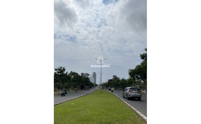 ĐẤT ĐẸP Vương Thừa Vũ, 134m2, nở hậu 8.6m, sát biển Mỹ Khê, chỉ 10 tỷ