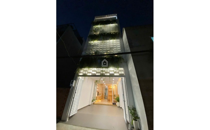 Bán nhà 4 tầng, 66m², 4PN, 4WC, Q.9, 9,05 tỷ, sổ hồng
```