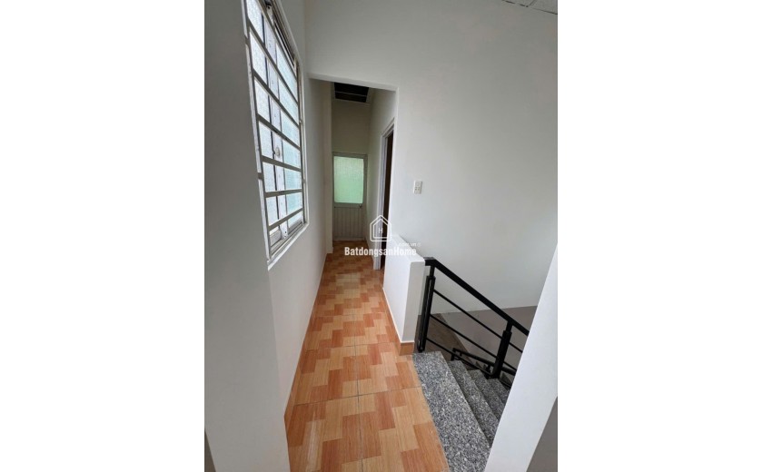 Bán nhà mặt phố Linh Trung, Thủ Đức, 52m², 3.95  tỷ, sổ hồng