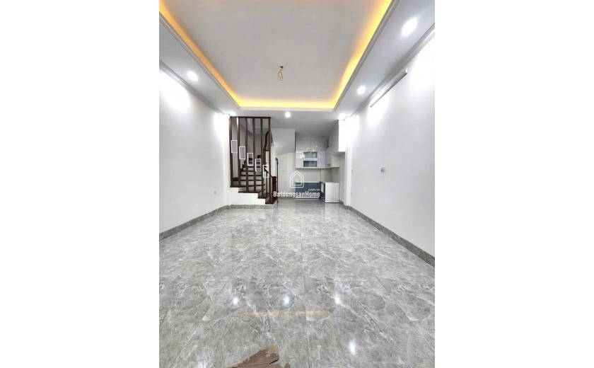 Nhà 5 tầng x 37m giáp Nam Từ Liêm ( chợ Vân Canh ) - Ngõ 3m, 50m ra bãi xe ô tô - giá 6 tỷ