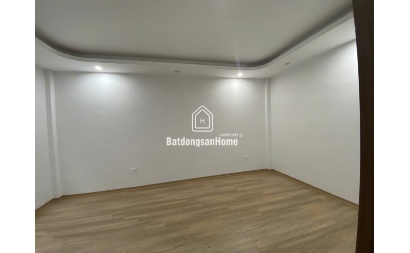 Giảm giá! Nhà xây 5 tầng 30m2, tại Vân Canh, cách 2 nhà ra đường ô tô tránh, giá 5.25 tỷ