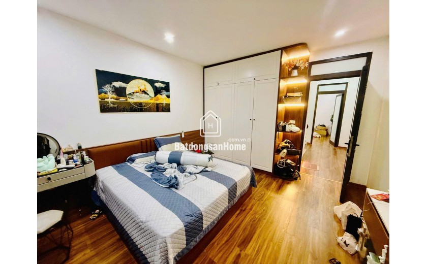 BÁN NHÀ QUẬN HOÀNG MAI NHỈNH 15 TỶ KINH DOANH