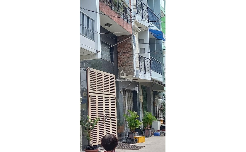 CẦN TIỀN BÁN GẤP NHÀ HXH NGUYỄN THỊ TẦN, P2 Q8, Dt: 50m2( 4 X 12m) 3TẦNG, Chỉ 8.8 Tỷ