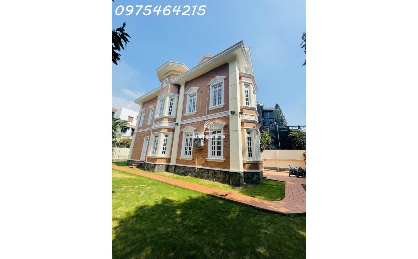 SIÊU BIỆT THỰ 5 SAO 760M² – 3 TẦNG – 5 PHÒNG NGỦ – THẢO ĐIỀN, TP.HCM
