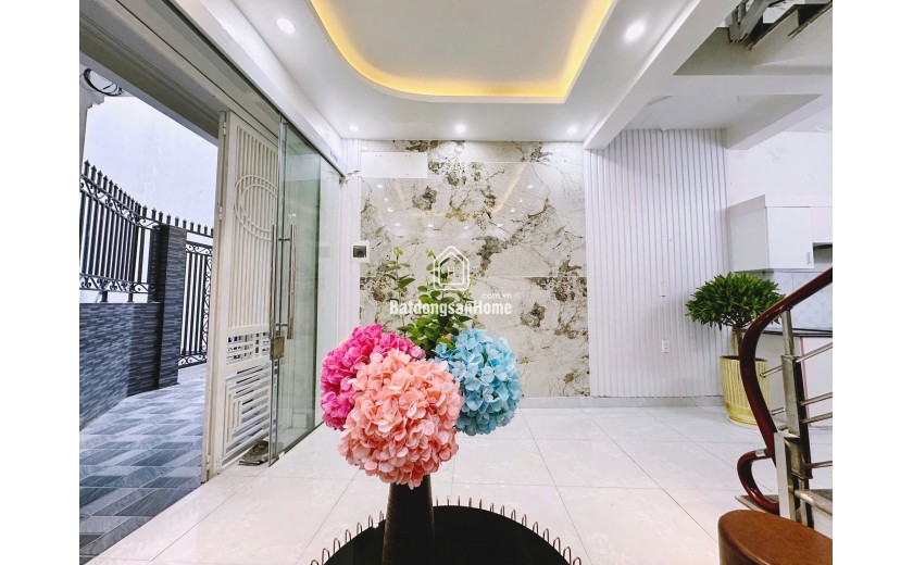BÁN NHÀ MẶT NGÕ 169 TRẦN NGUYÊN HÃN NGAY CAO ĐẲNG Y HẢI PHÒNG