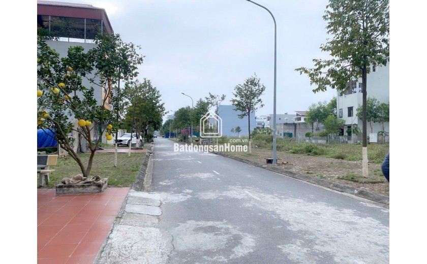 Cơ hội sở hữu song song hai lô đất liền kề, vị trí đắc địa tại khu đô thị Liêm Chính, Trường Chuyên Biên Hòa