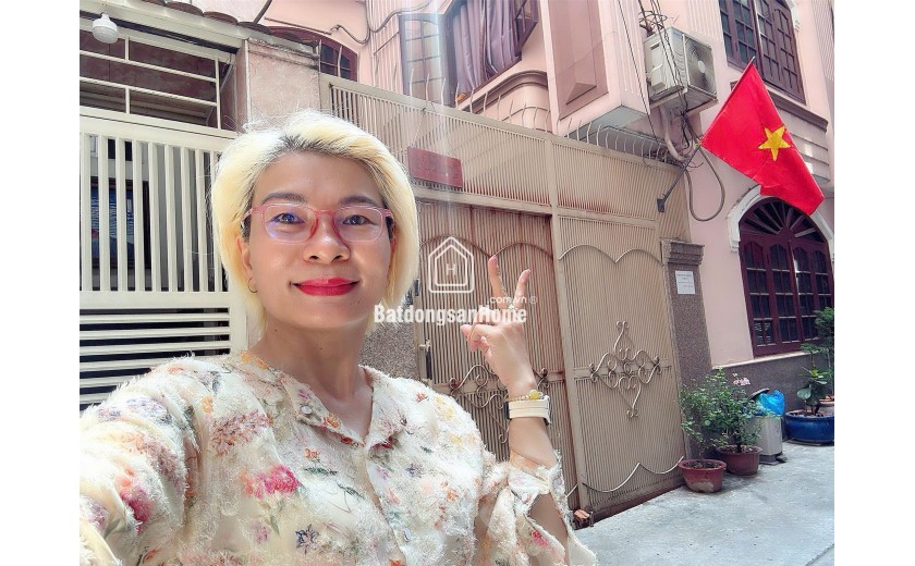 BÁN CHDV 6 TẦNG - NGANG LỚN 8M * 10M - ĐƯỜNG LÊ THÁNH TÔN, BÊN NGHÉ, QUẬN 1