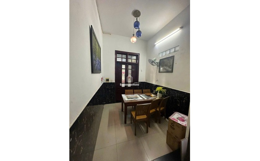 MẶT TIỀN KINH DOANH ĐƯỜNG 33m SÂN BAY ĐÀ NẴNG 300m2 sử dụng CHỈ 11 TỶ NHỈNH