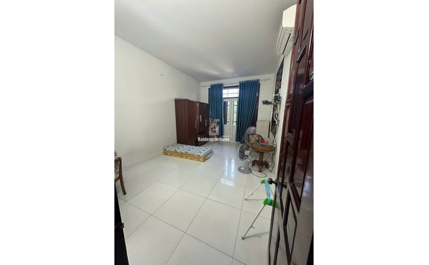 MẶT TIỀN KINH DOANH ĐƯỜNG 33m SÂN BAY ĐÀ NẴNG 300m2 sử dụng CHỈ 11 TỶ NHỈNH
