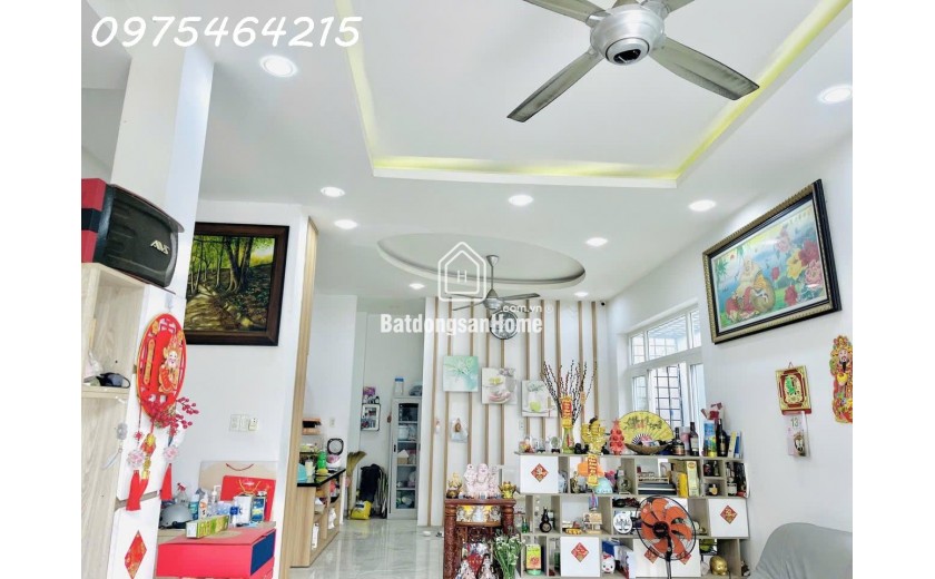 Bán Nhà  kha vạn cân Linh Đông Thủ Đức – Giá chỉ 13 tỷ  Đã giảm 500 triệu – Cơ hội vàng sở hữu biệt thự đẹp nhất khu vực