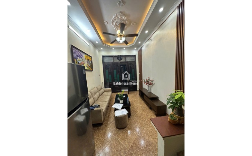 HIẾM - TT HAI BÀ TRƯNG - 50M RA PHỐ - Ở NGAY20/23 GIÁ 5.6 tỷ