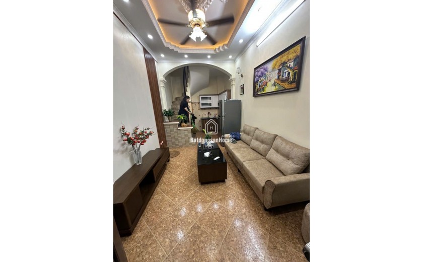 HIẾM - TT HAI BÀ TRƯNG - 50M RA PHỐ - Ở NGAY20/23 GIÁ 5.6 tỷ