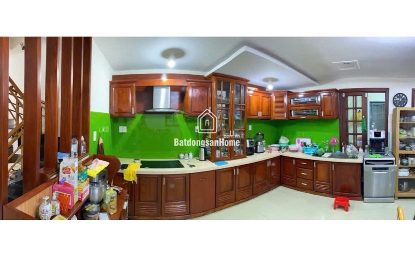 Bán nhà mặt tiền khu vực YAMAHA Điện Biên Phủ ĐÀ NẴNG 90m2 5 tầng mới đẹp hiện đại