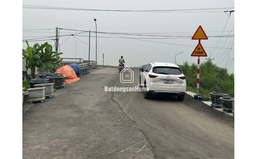 Bán 109m và 111m full ont 
vị trí : thủy xuân tiên-tiên chương mỹ-hà nội
cách quốc lộ 6 chỉ 500m