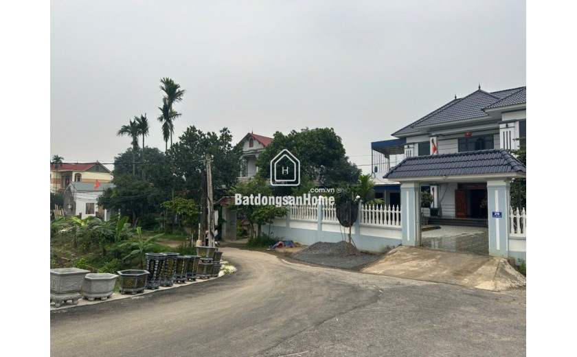 Bán 109m và 111m full ont 
vị trí : thủy xuân tiên-tiên chương mỹ-hà nội
cách quốc lộ 6 chỉ 500m