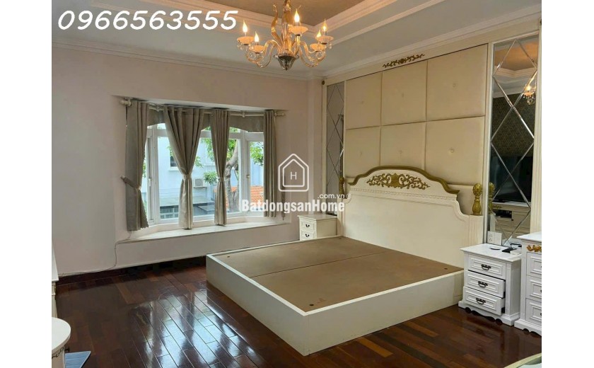 Cho thuê biệt thự - khu cảnh đồi - Phú Mỹ Hưng , sát trường học SSIS
