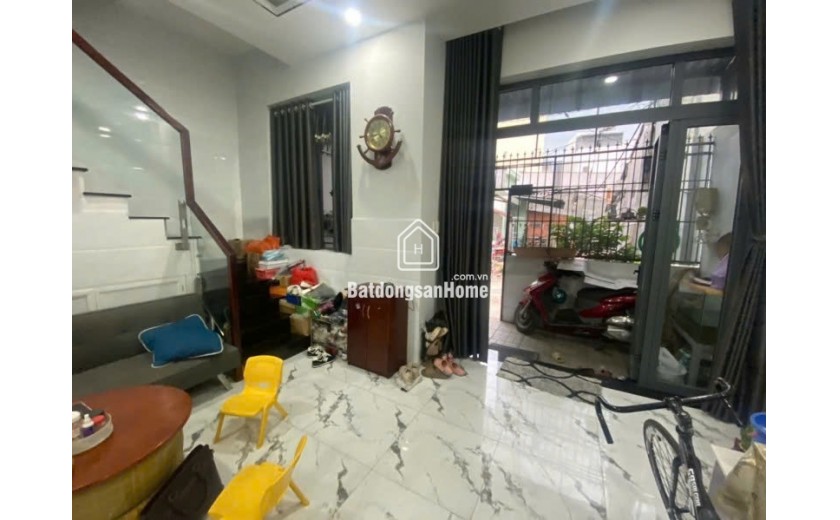 Bán nhà 74m2, 4PN, 3WC, Nguyễn Duy Trinh, Q.2, 6.15 tỷ, sổ hồng