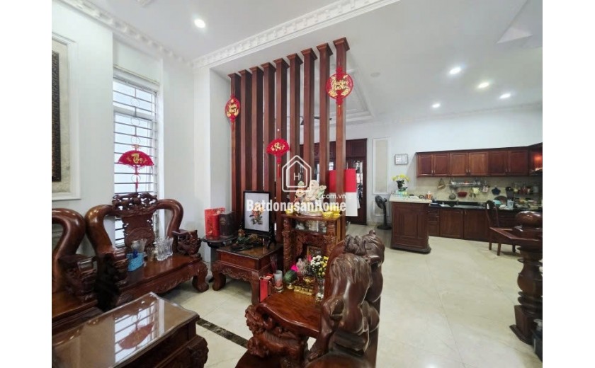 Bán nhà 152m² 3 tầng, 5PN, 4WC, Hiệp Bình Chánh, Thủ Đức - 15.1 tỷ