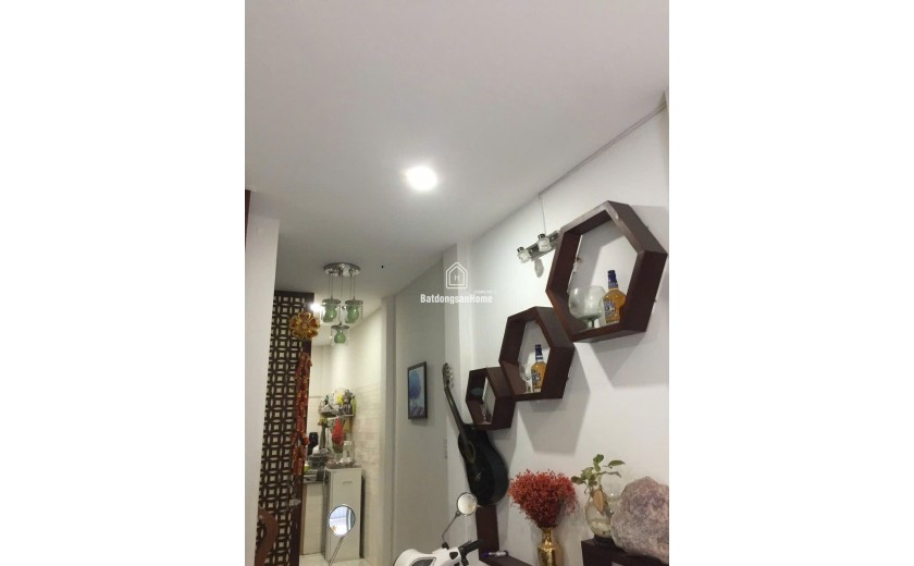 HIẾM BÁN GẤP! NHÀ 2 TẦNG KIỆT Ô TÔ, HẢI CHÂU, GẦN MẶT TIỀN, CHỈ 2,95 TỶ BỚT LỘC