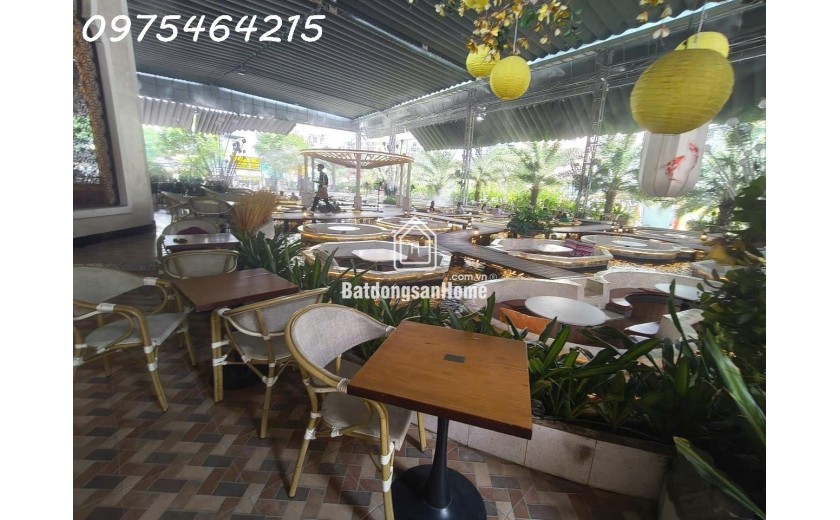 BÁN ĐẤT DIỆN TÍCH LỚN – MẶT TIỀN SIÊU ĐỈNH – DÒNG TIỀN 220 TRIỆU/THÁNG LÊ VĂN VIỆT, TP. THỦ ĐỨC