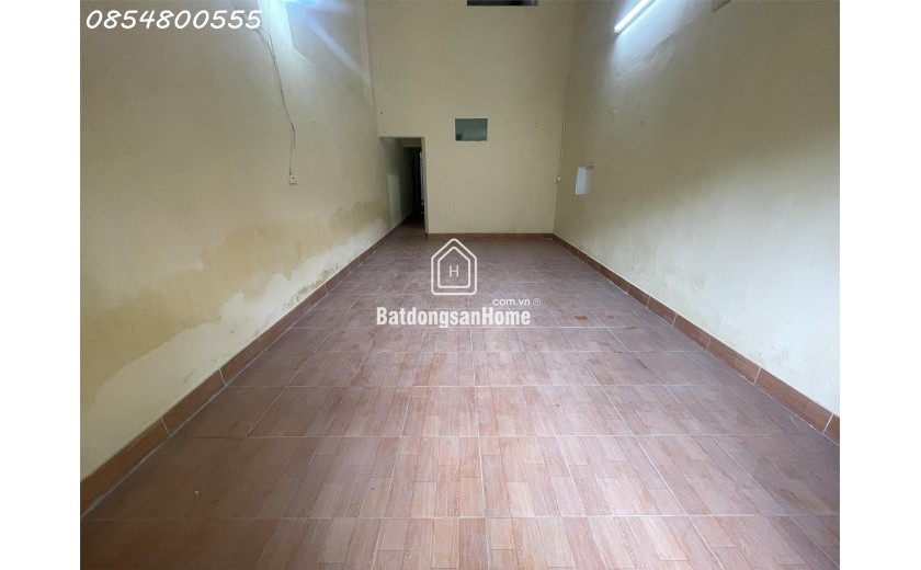 BÁN NHÀ CẤP 4 NGAY TRUNG TÂM THÀNH PHỐ, CÁCH TRUNG TÂM HỘI NGHỊ TỈNH MẤY BƯỚC CHÂN, GẦN MỌI TIỆN ÍCH