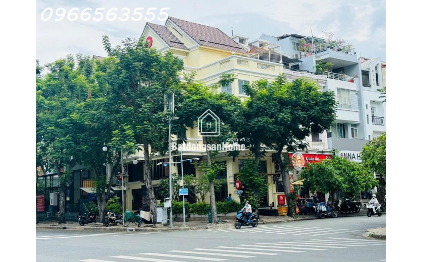 Cho thuê căn góc tòa nhà bùi bằng đoàn - Phú Mỹ Hưng, Vị trí độc nhất - dtsd 500m2