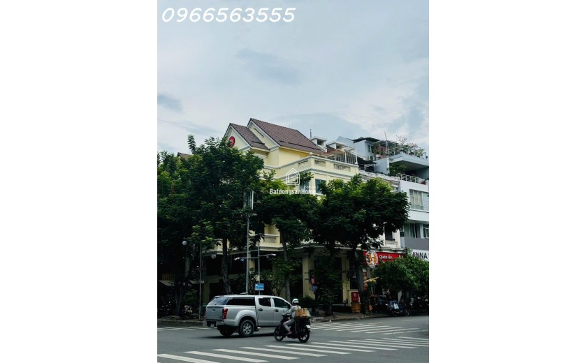 Cho thuê căn góc tòa nhà bùi bằng đoàn - Phú Mỹ Hưng, Vị trí độc nhất - dtsd 500m2