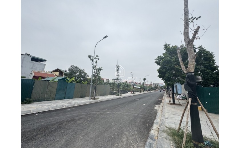 BÁN LÔ ĐẤT LÔ GÓC TRUNG TÂM THỊ TRẤN ĐÔNG ANH – NGÕ 2 Ô TÔ TRÁNH – THÔNG TỨ TUNG HƠN 100TR/1M