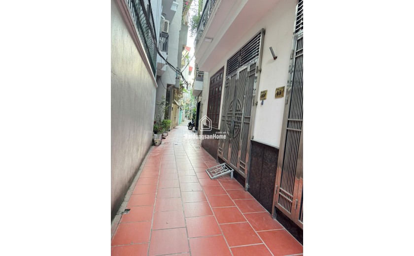 BÁN NHÀ MẶT NGÕ THÔNG BỒ ĐÊ DÂN XÂY 4 TẦNG  CHỈ 5.98 TỶ