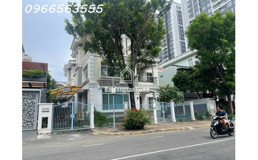 Cho thuê Biệt Thự Đơn Lập Khu Mỹ Văn-Phú Mỹ Hưng- Mặt tiền đường 18