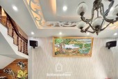 Bán nhà 3 tầng, 175m², 3PN, 4WC, Linh Đông, Thủ Đức - 16.8 tỷ