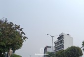 Bán nhà 2 tầng, mặt tiền kinh doanh đường 2/9, Đà Nẵng, đang cho thuê