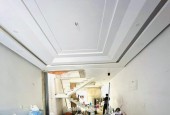 Bán nhà mặt phố Bình Chiểu, Thủ Đức, 105m², 6.7 tỷ, 3 tầng, 4PN, 5WC