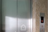 Bán khách sạn 5 tầng mặt tiền đường Đinh Công Trứ, Sơn Trà – Gần biển, giá  tốt