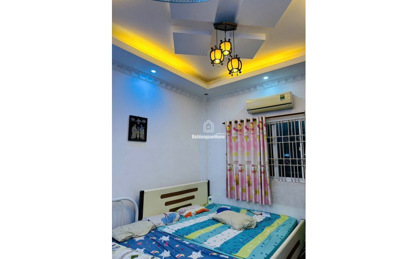 Bán Nhà HXH Đường Cách Mạng Tháng Tám, P.5, Q. Tân Bình - 3.7x13.5m - Chỉ 10.7 Tỷ